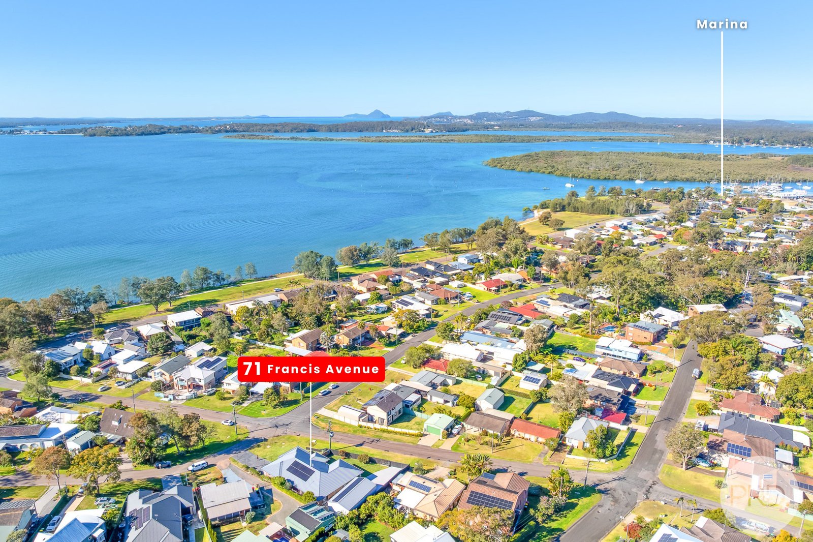 71 Francis Ave  LEMON TREE PASSAGE 32