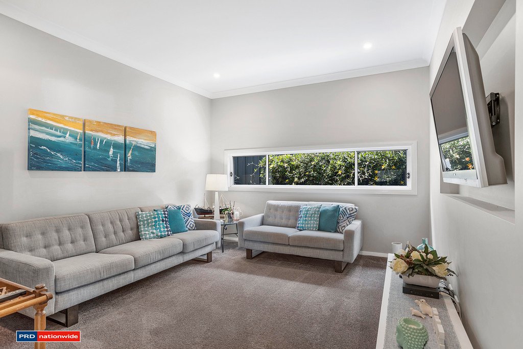 71 Gawul Circuit CORLETTE 9