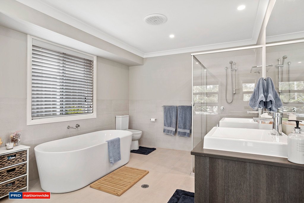 71 Gawul Circuit CORLETTE 11