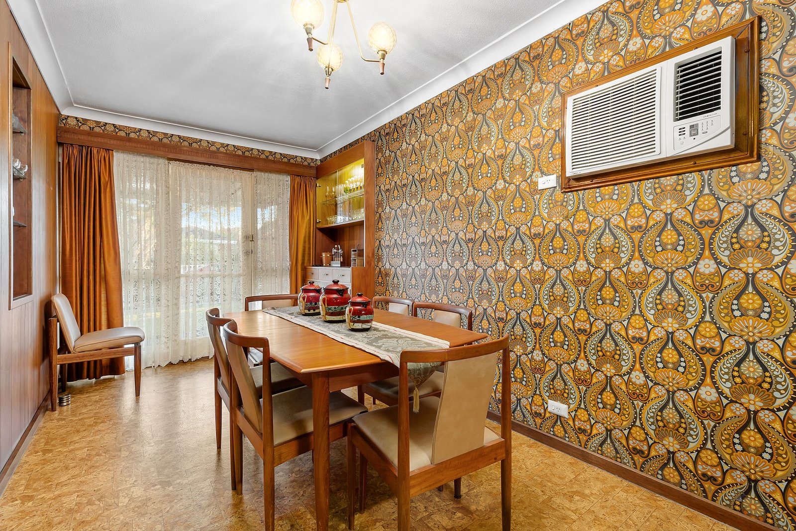 Gallery: 71 Kallay Street