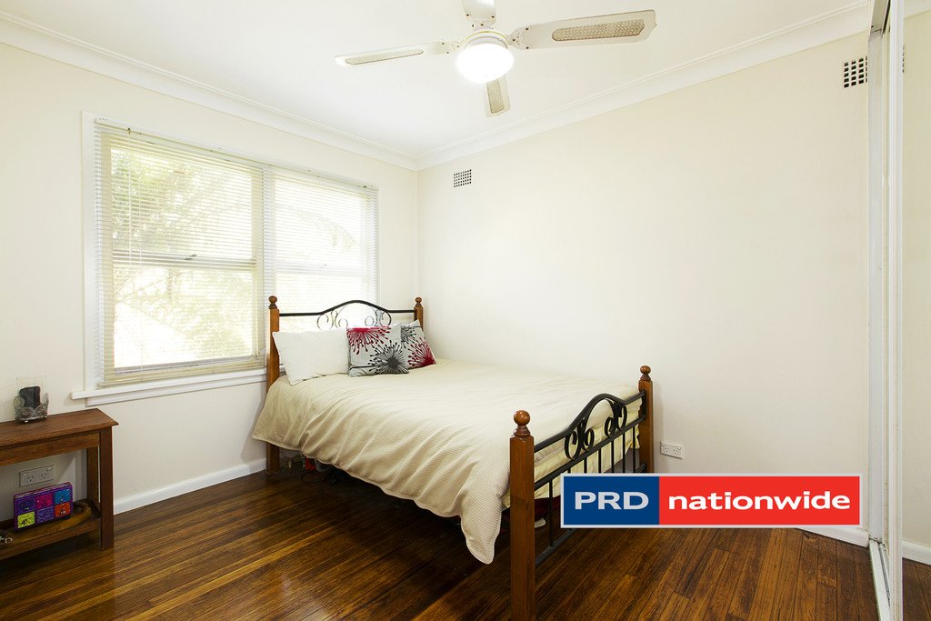 71 Ladbury Ave  PENRITH 7