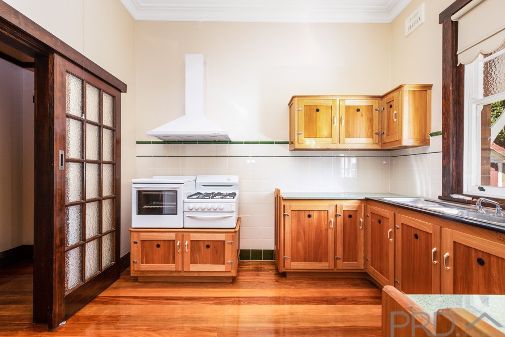 71 Lawes Street EAST MAITLAND 18