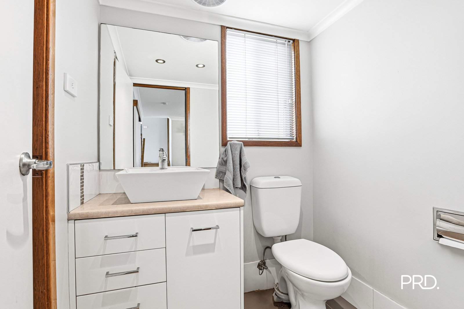 71 Laycock Street CRANEBROOK 9