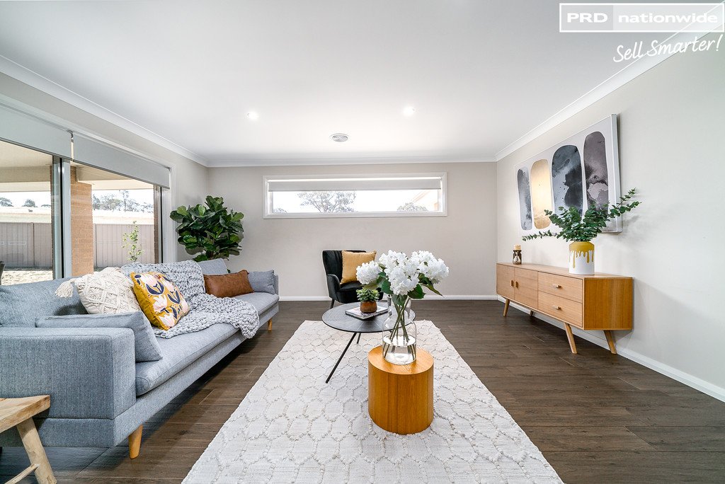 71 Lingiari Drive LLOYD 4