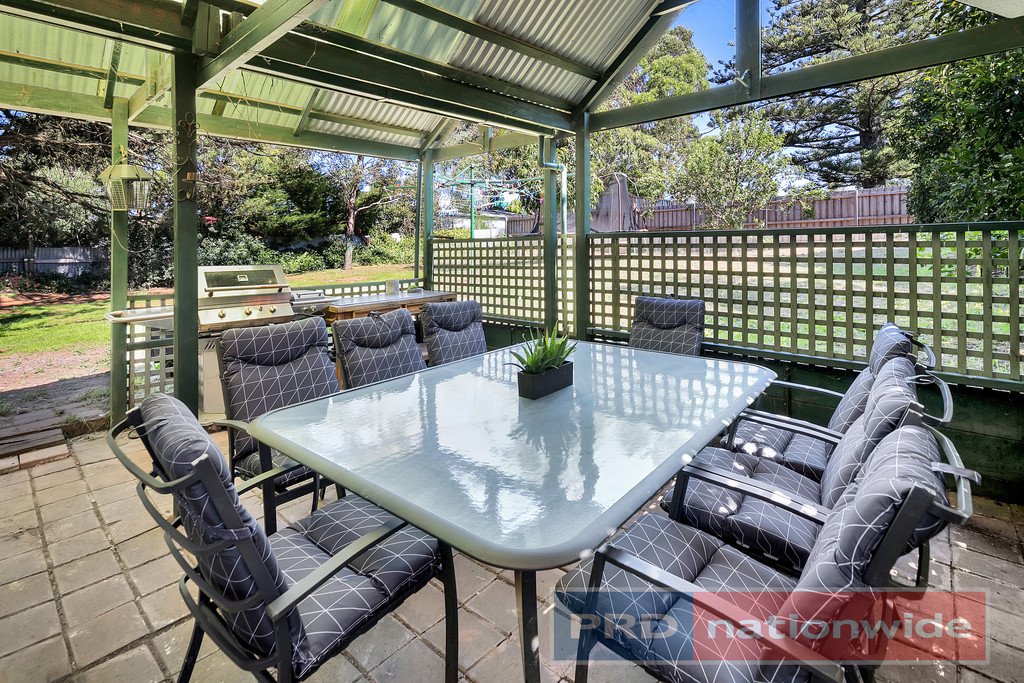 71 Main Street GORDON 11