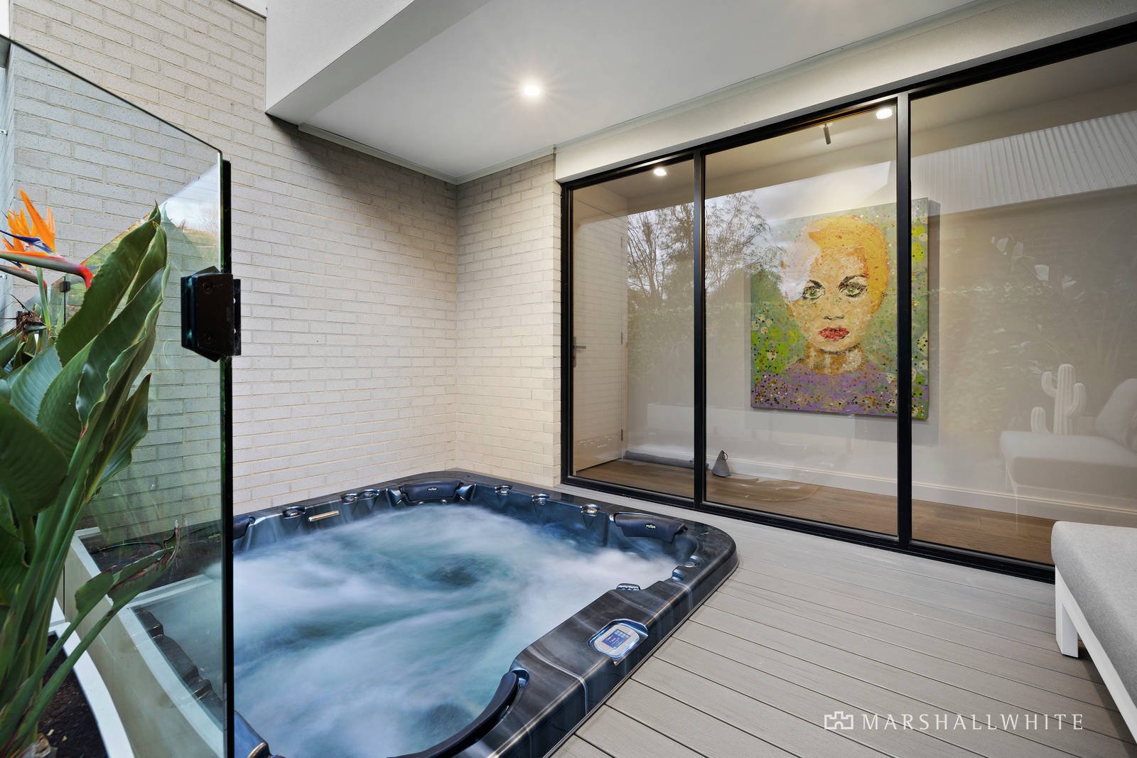 71 Marine Parade, Elwood, VIC