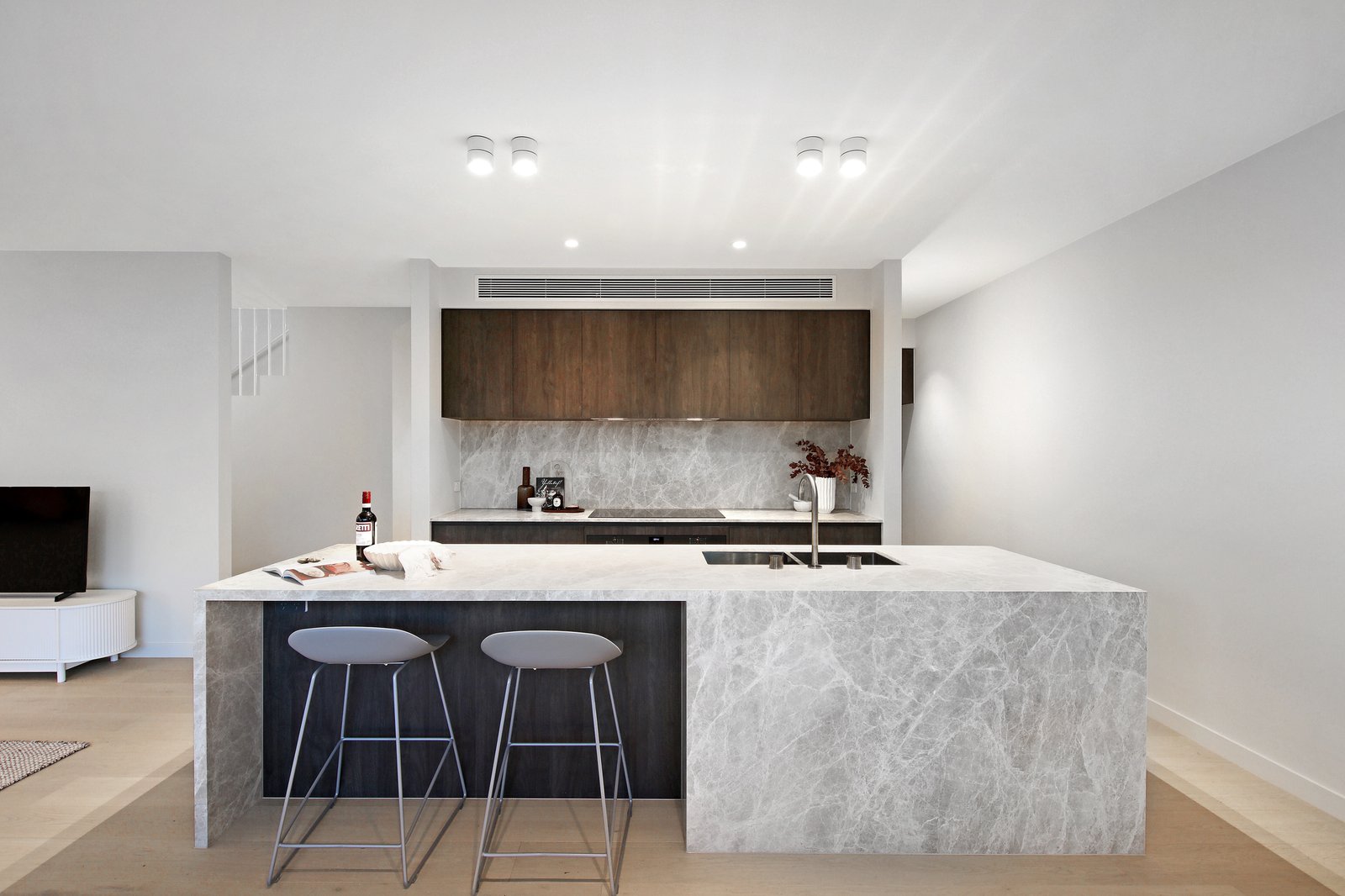 Gallery: 71 Mckinnon Road