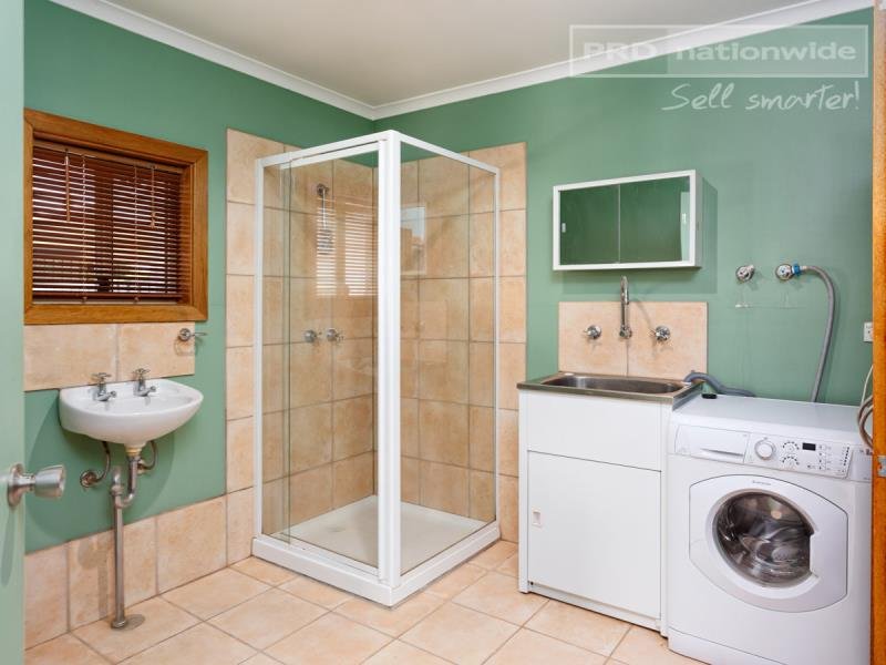 71 Mitchell Road LAKE ALBERT 7