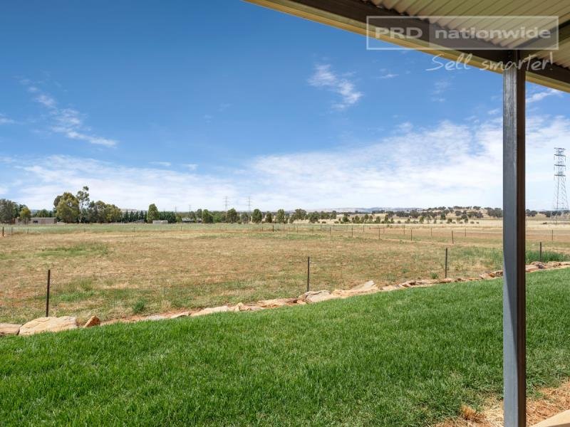 71 Mitchell Road LAKE ALBERT 8