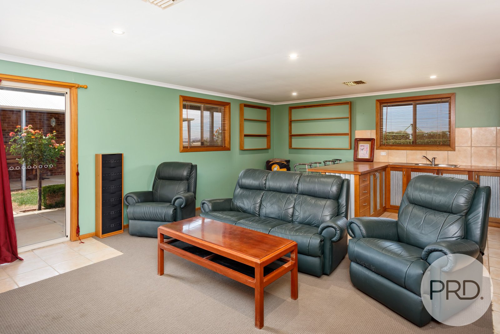 71 Mitchell Road LAKE ALBERT 9