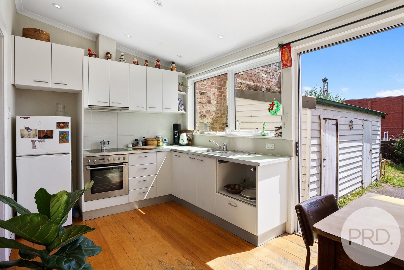 71 Molle Street HOBART 13