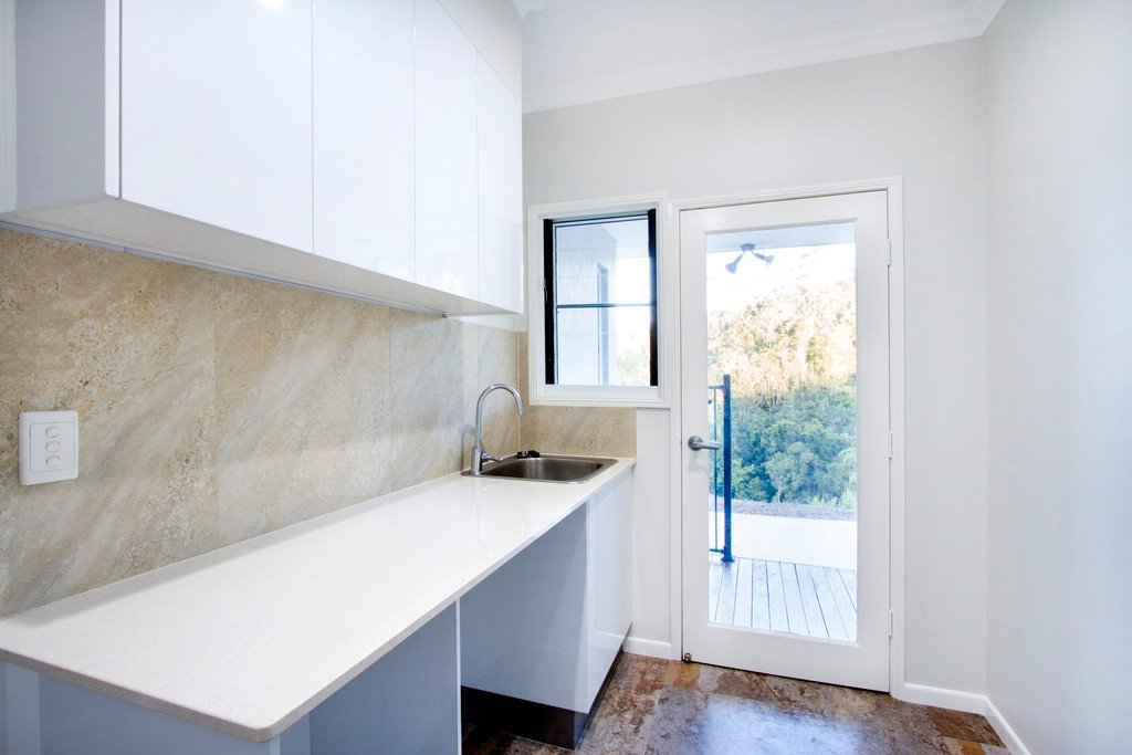 71 Moon Crescent SUGARLOAF 18