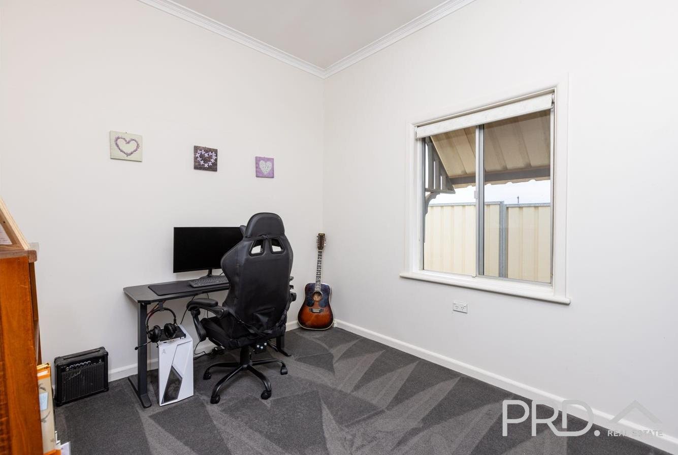 71 Nursery Ridge Road RED CLIFFS 11