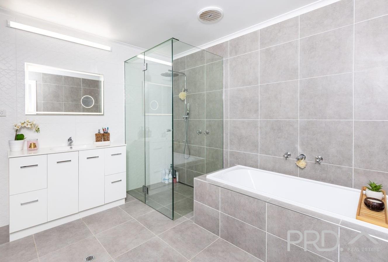 71 Nursery Ridge Road RED CLIFFS 12