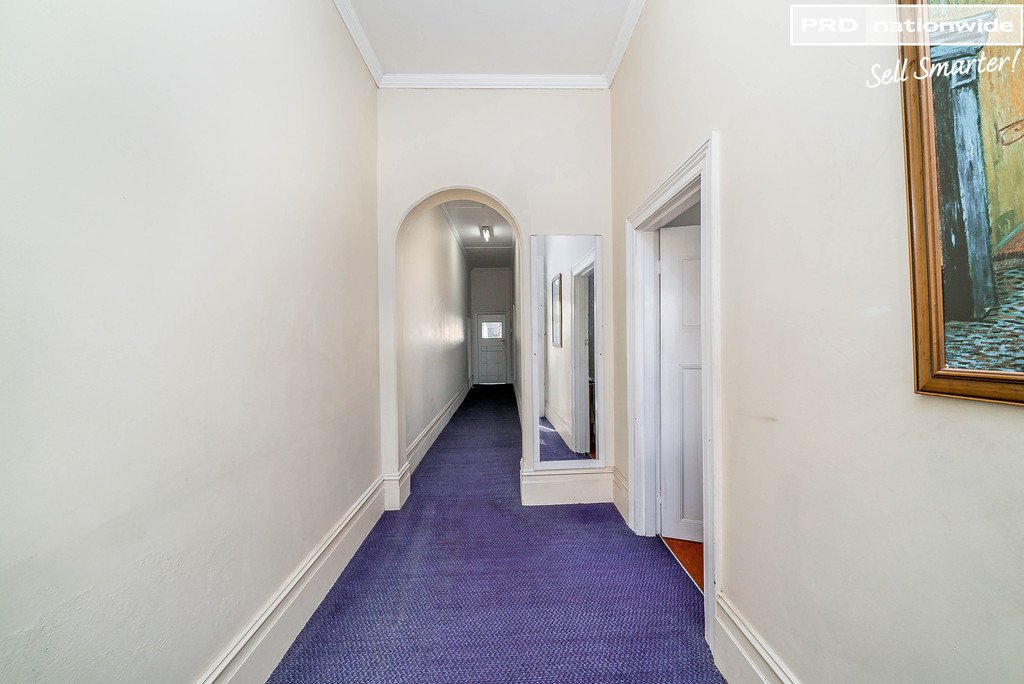 71 Peter Street WAGGA WAGGA 6