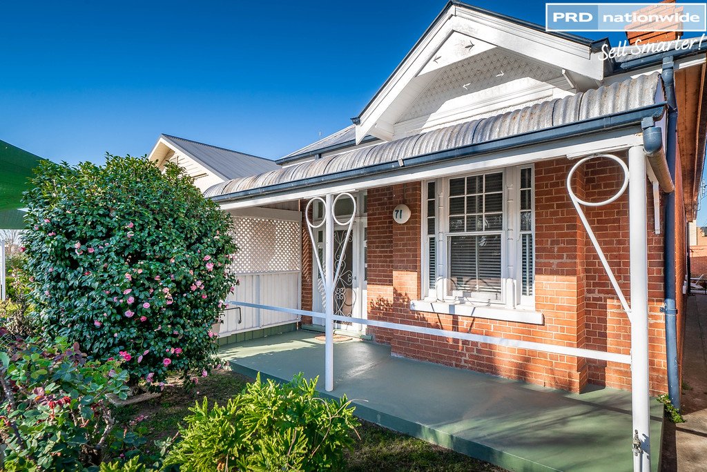 71 Peter Street WAGGA WAGGA 7