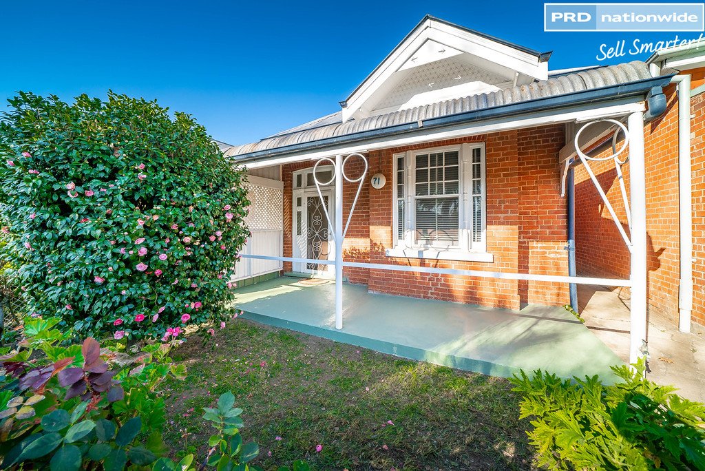 71 Peter Street WAGGA WAGGA 9