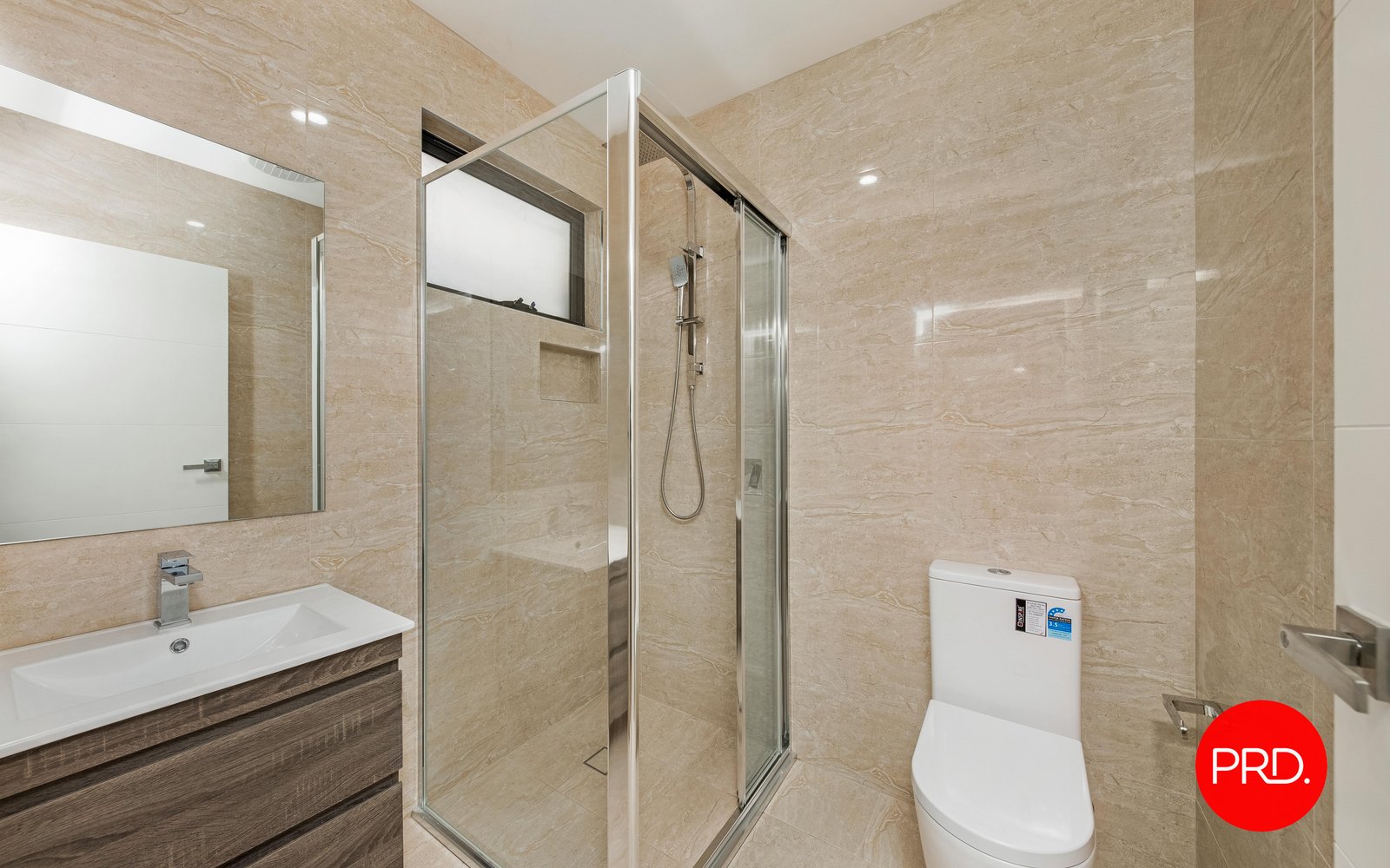 71 Raeme Lane BARDIA 5