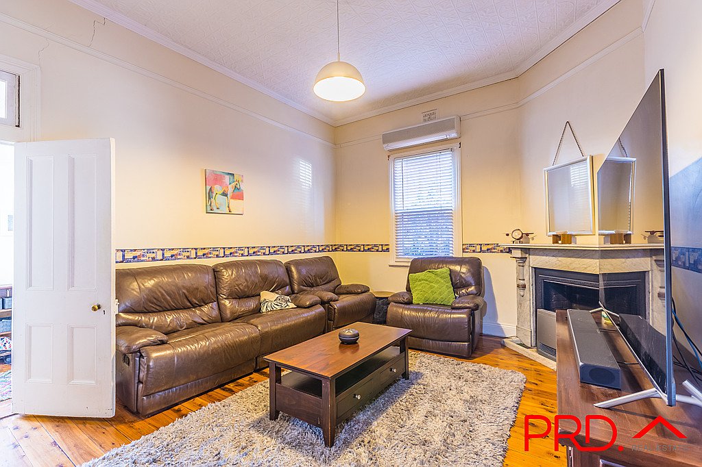 71 Rawson Avenue TAMWORTH 3