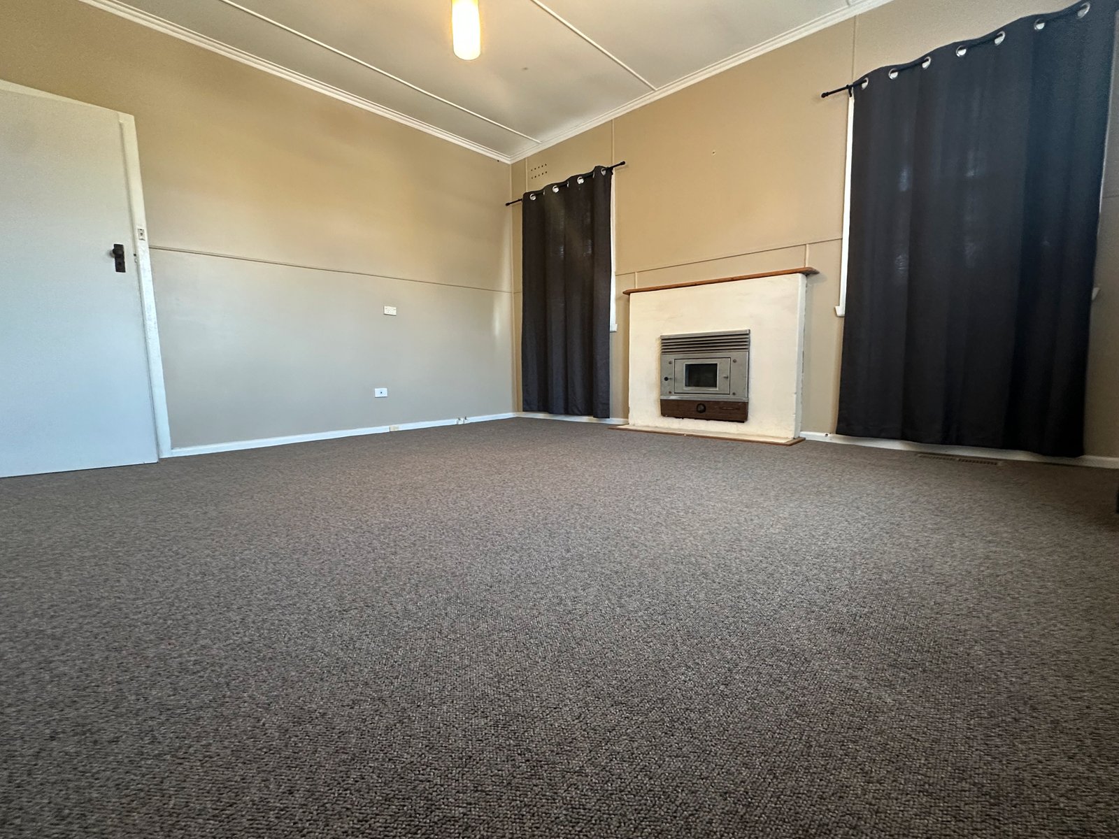 71 Richmond Street TUMUT 4