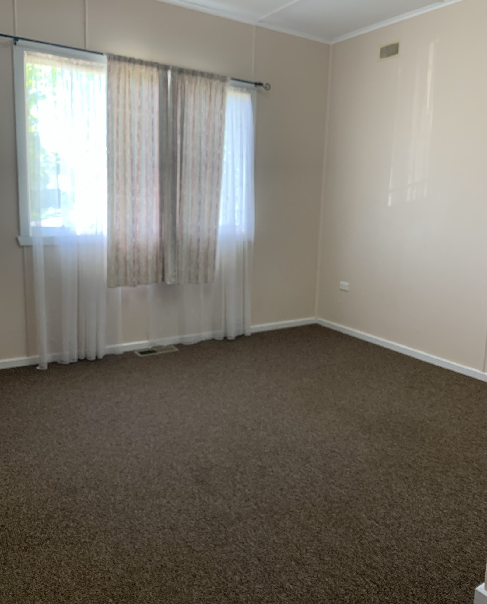 71 Richmond Street TUMUT 5