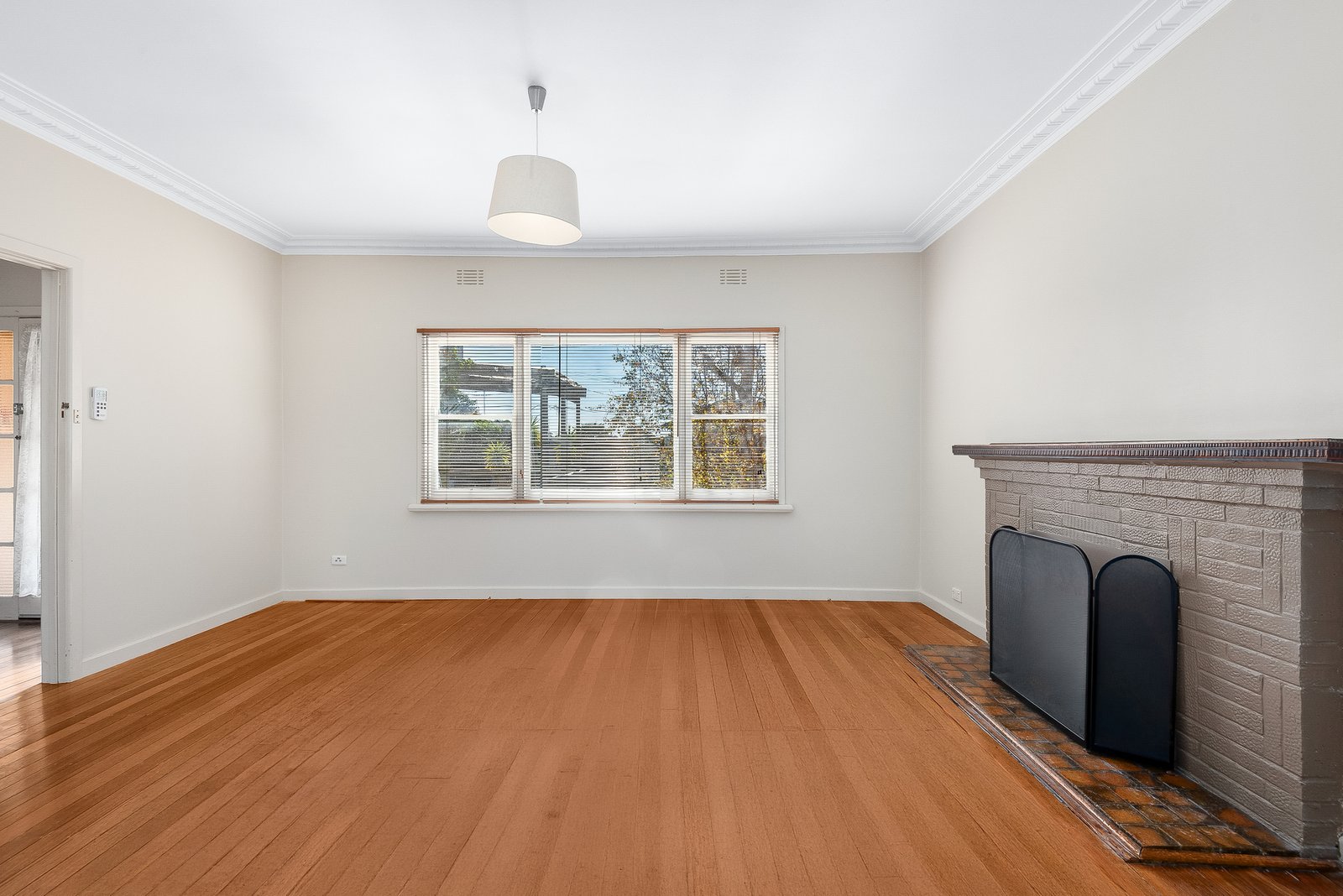 Gallery: 71 Shackleton Street