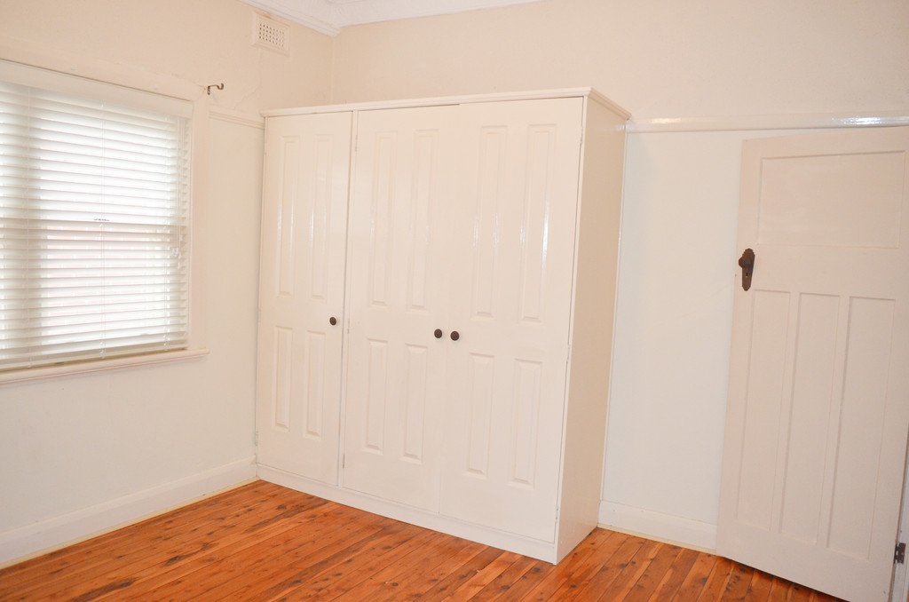 71 Tarcutta Street WAGGA WAGGA 7