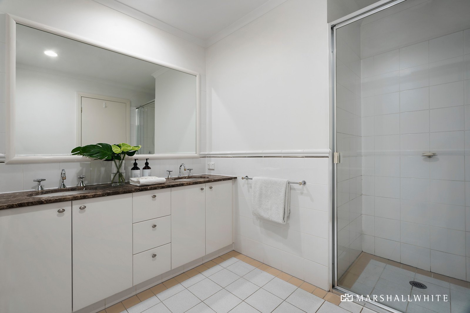 71 The Crescent, Port Melbourne, VIC