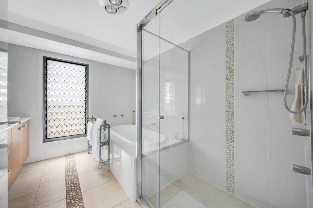 71 The Oaks Rd  TANNUM SANDS 4