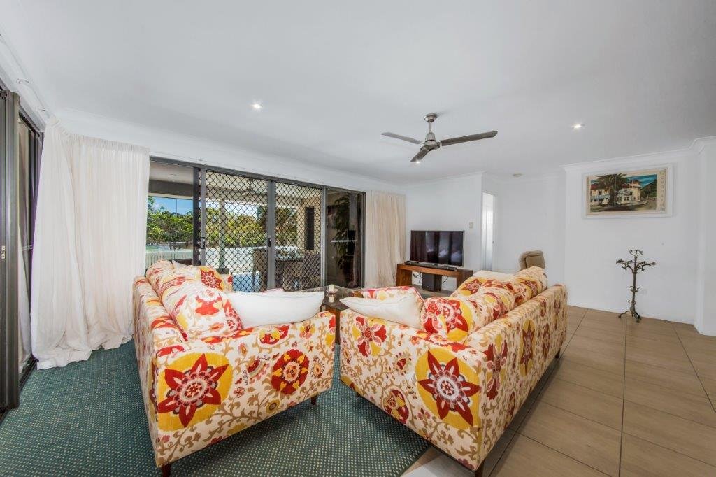 71 The Oaks Rd  TANNUM SANDS 6