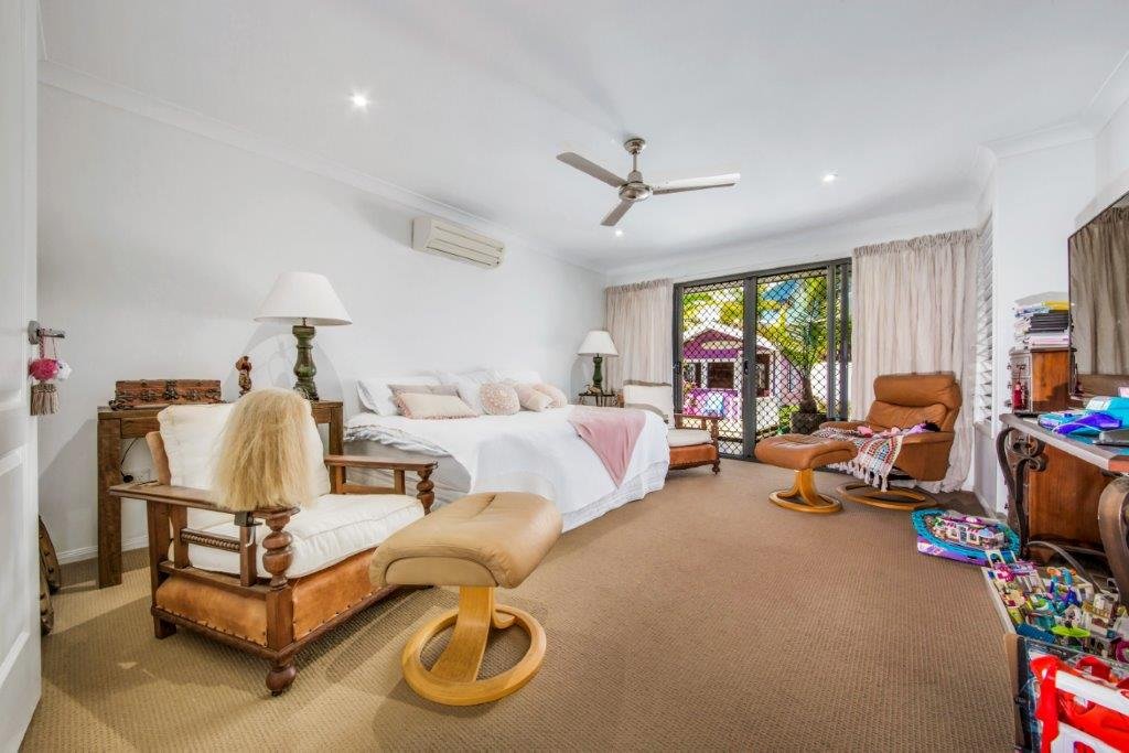 71 The Oaks Rd  TANNUM SANDS 11