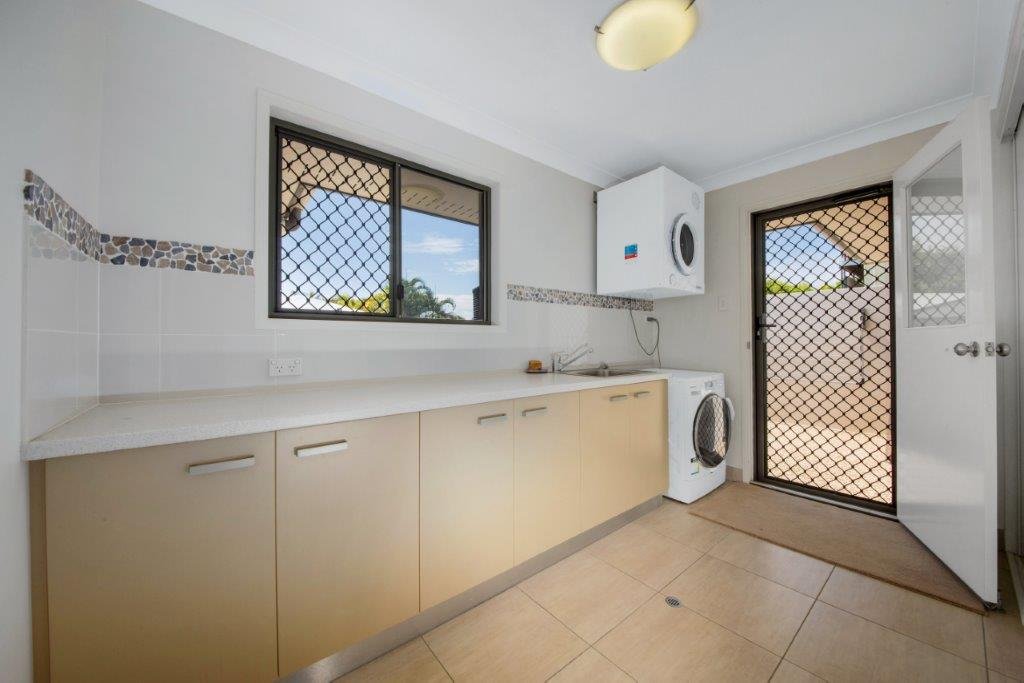 71 The Oaks Rd  TANNUM SANDS 13