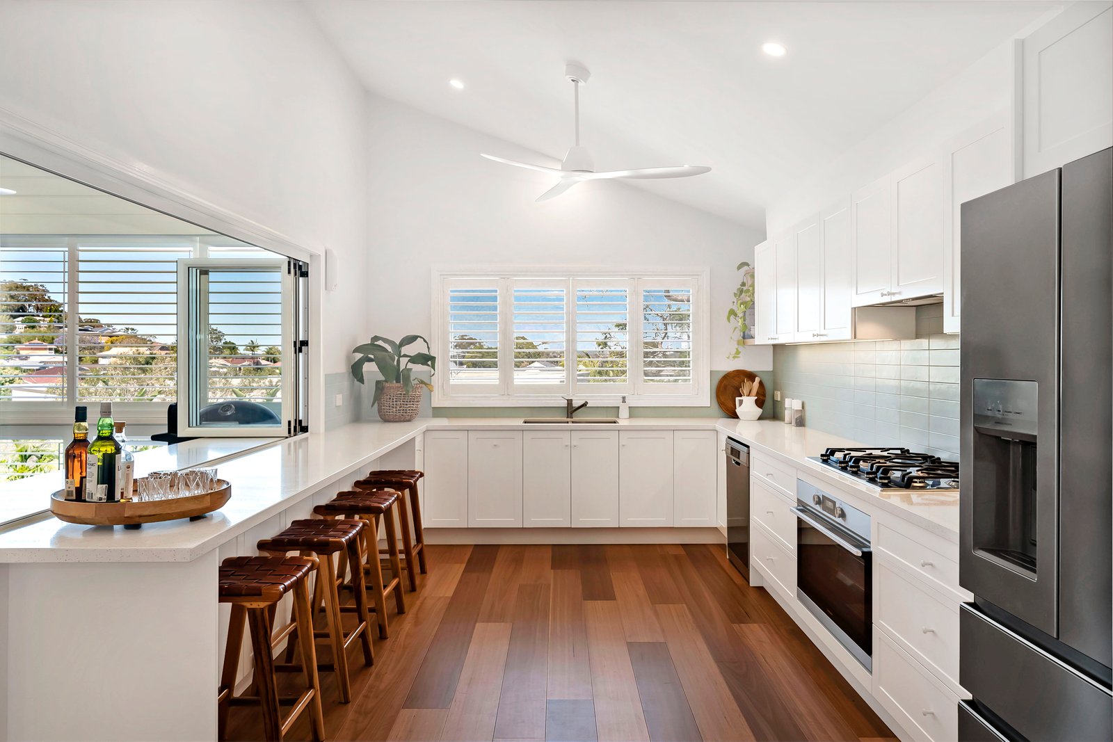 71 The Peninsula  CORLETTE 8