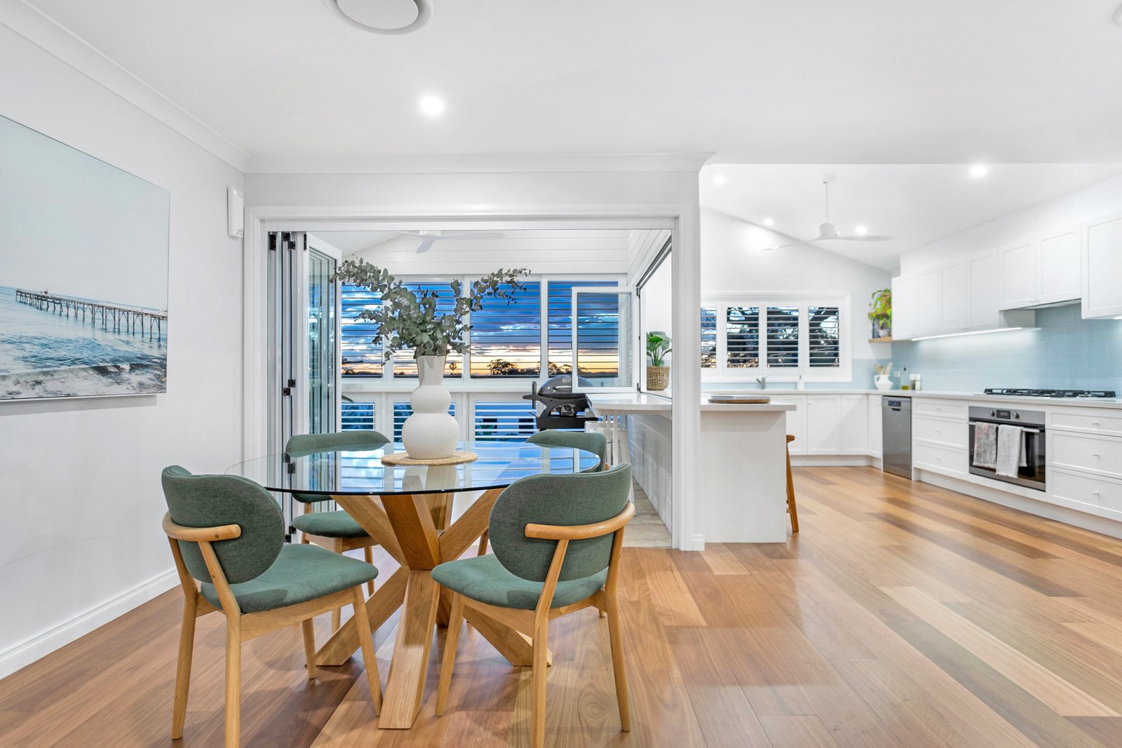 71 The Peninsula  CORLETTE 13