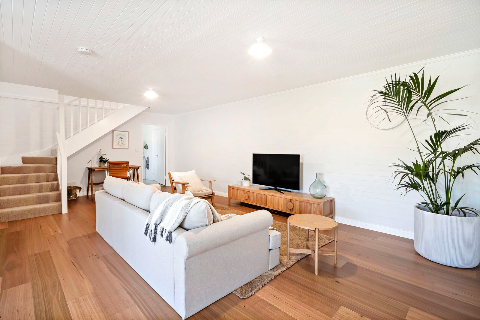 71 The Peninsula  CORLETTE 17