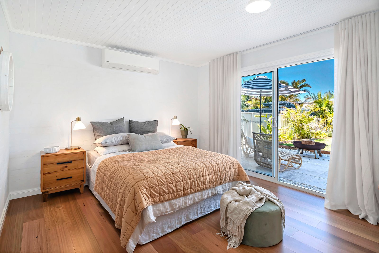 71 The Peninsula  CORLETTE 24