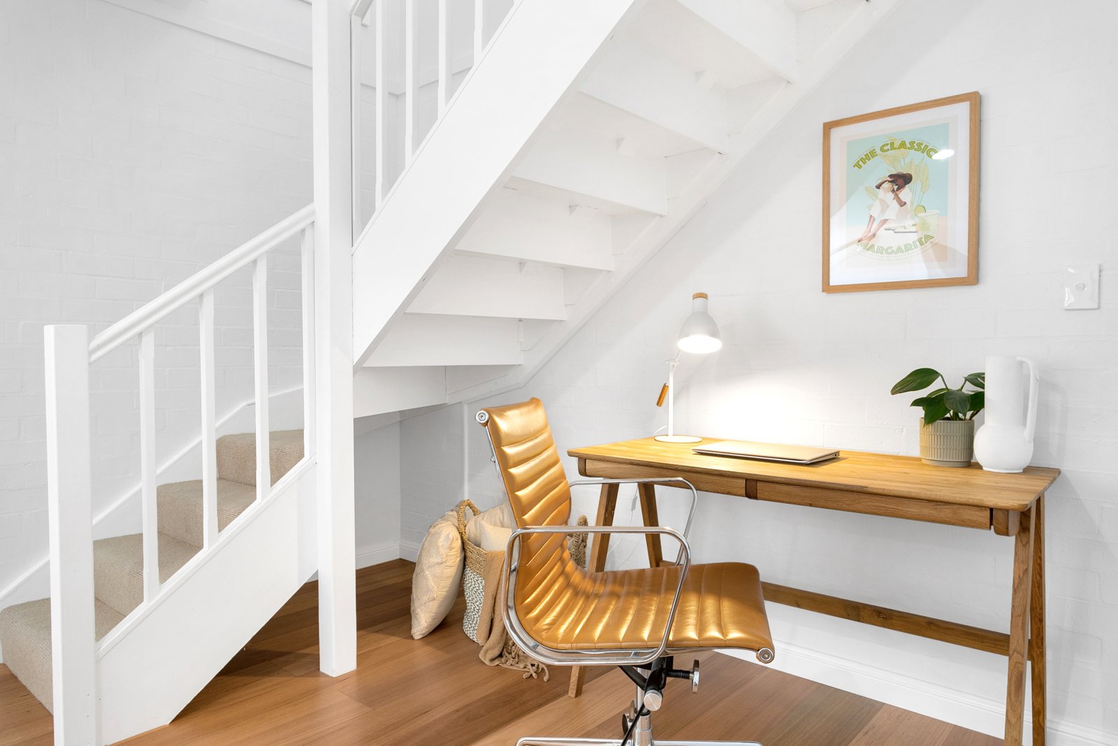 71 The Peninsula  CORLETTE 26