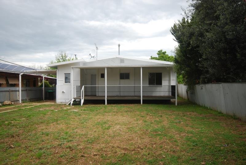 71 Tichbourne Crescent KOORINGAL 5