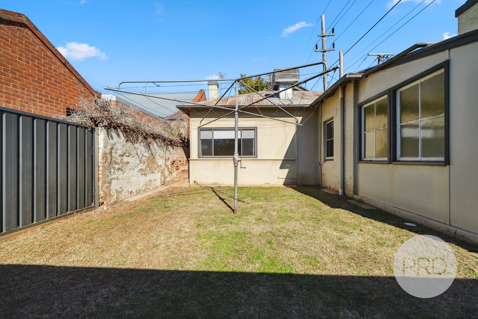 71 Tompson Street WAGGA WAGGA 11