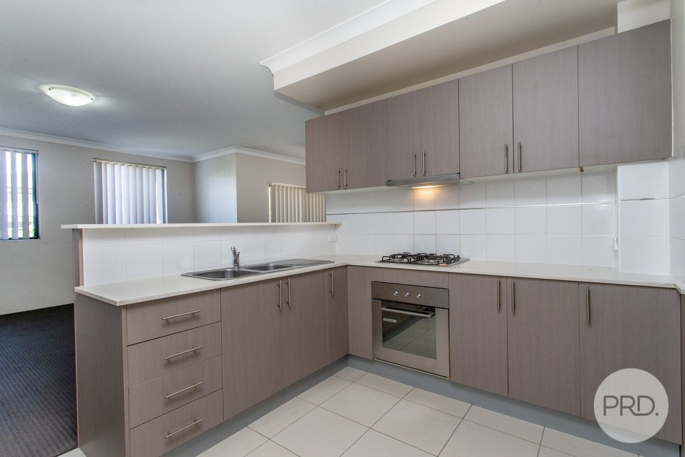 7/10-12 Regentville Road JAMISONTOWN 2