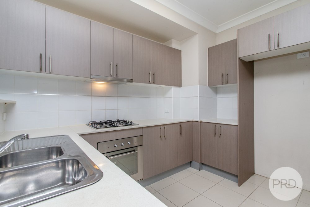 7/10-12 Regentville Road JAMISONTOWN 3