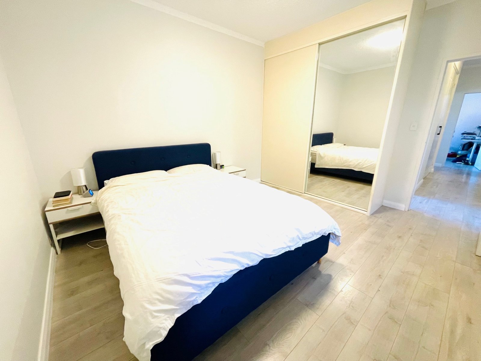 7/10-14 Hampton Court Road CARLTON 5