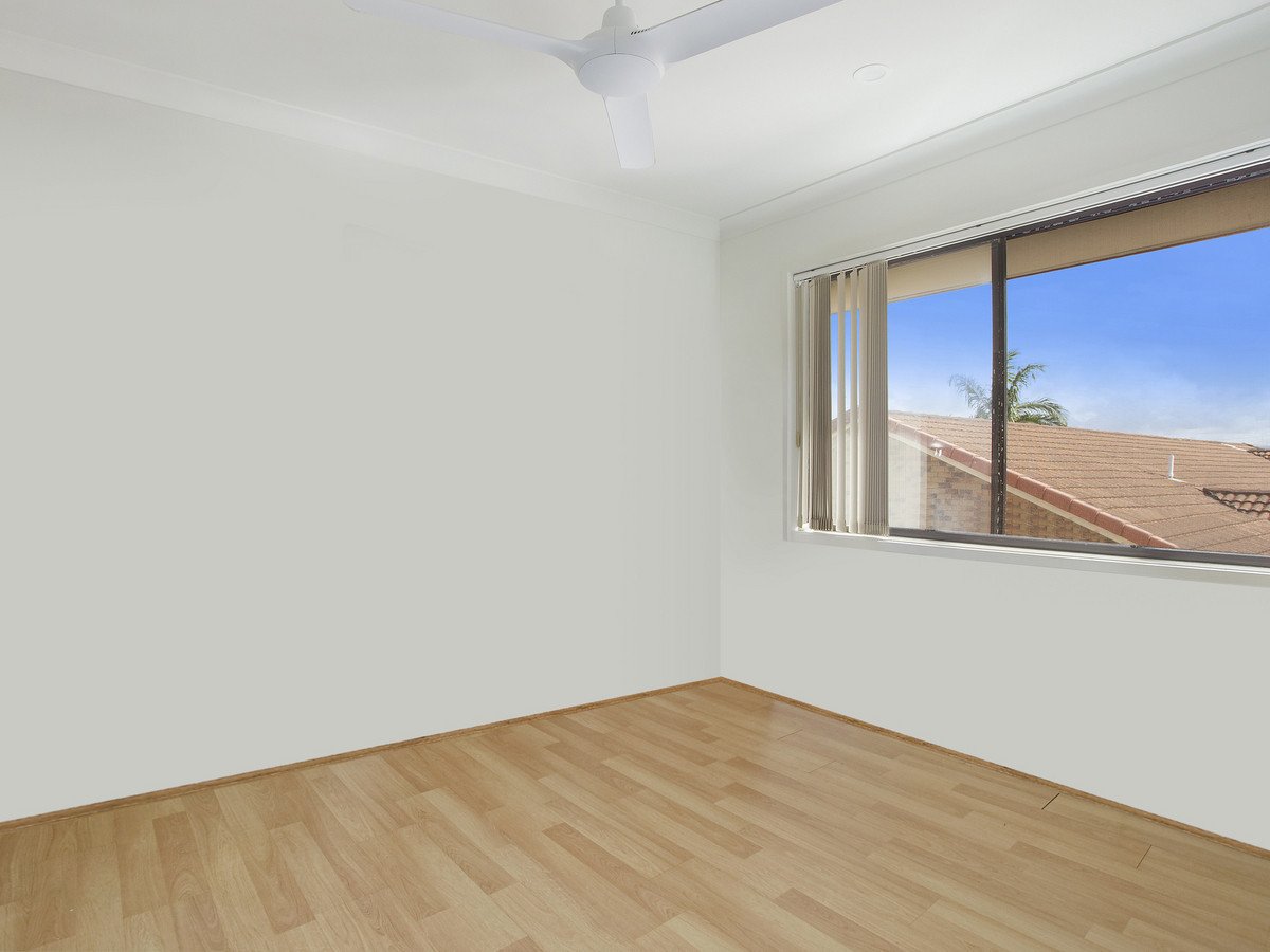 7/10 Mountain View Avenue Miami 5