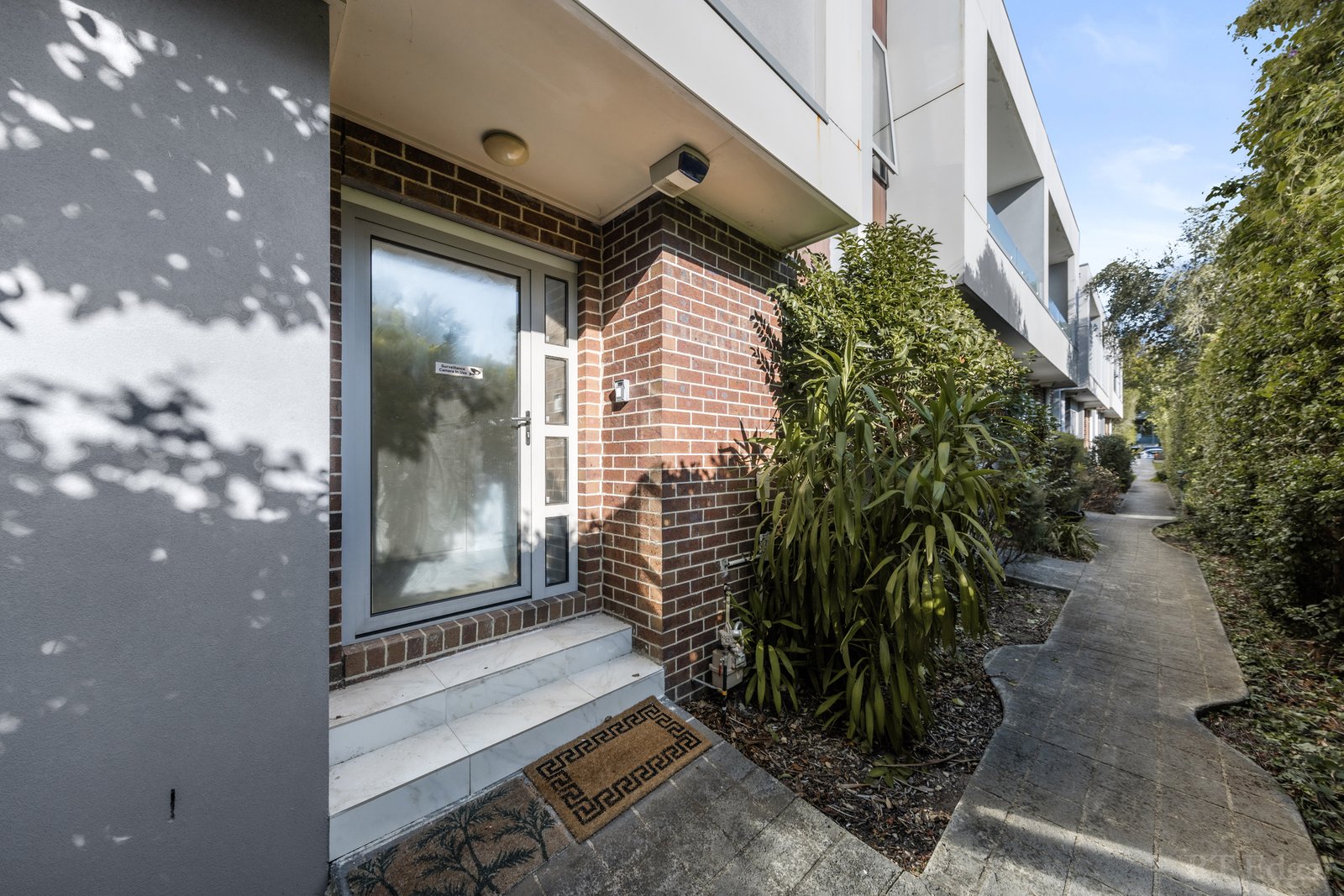 Real Estate and Property in 7/102 Thames Street, Box Hill North, VIC
