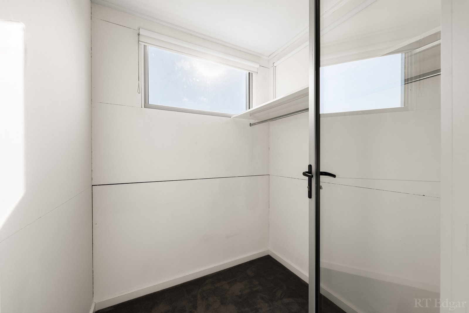 Real Estate and Property in 7/102 Thames Street, Box Hill North, VIC