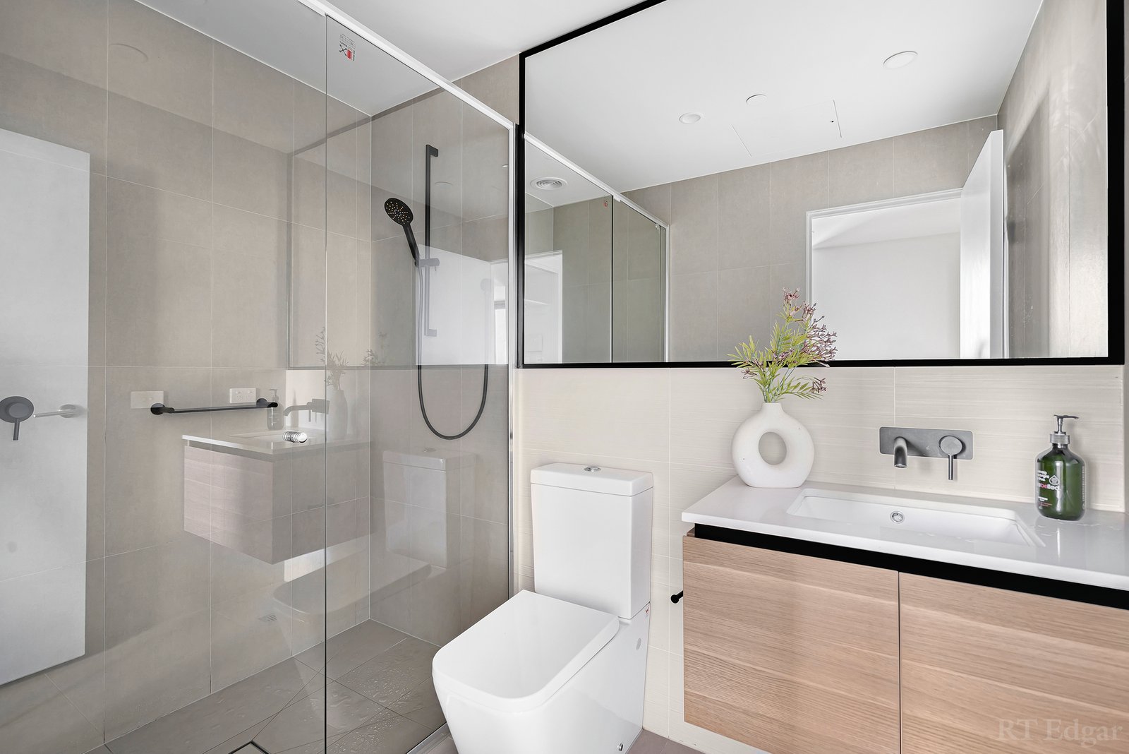 Real Estate and Property in 710/260-274 Lygon Street, Brunswick East, VIC