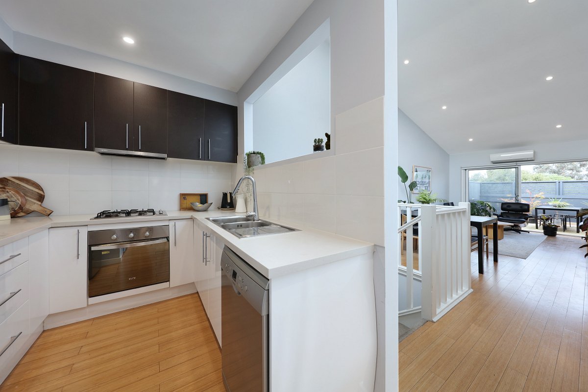 Gallery: 7/1038 North Road