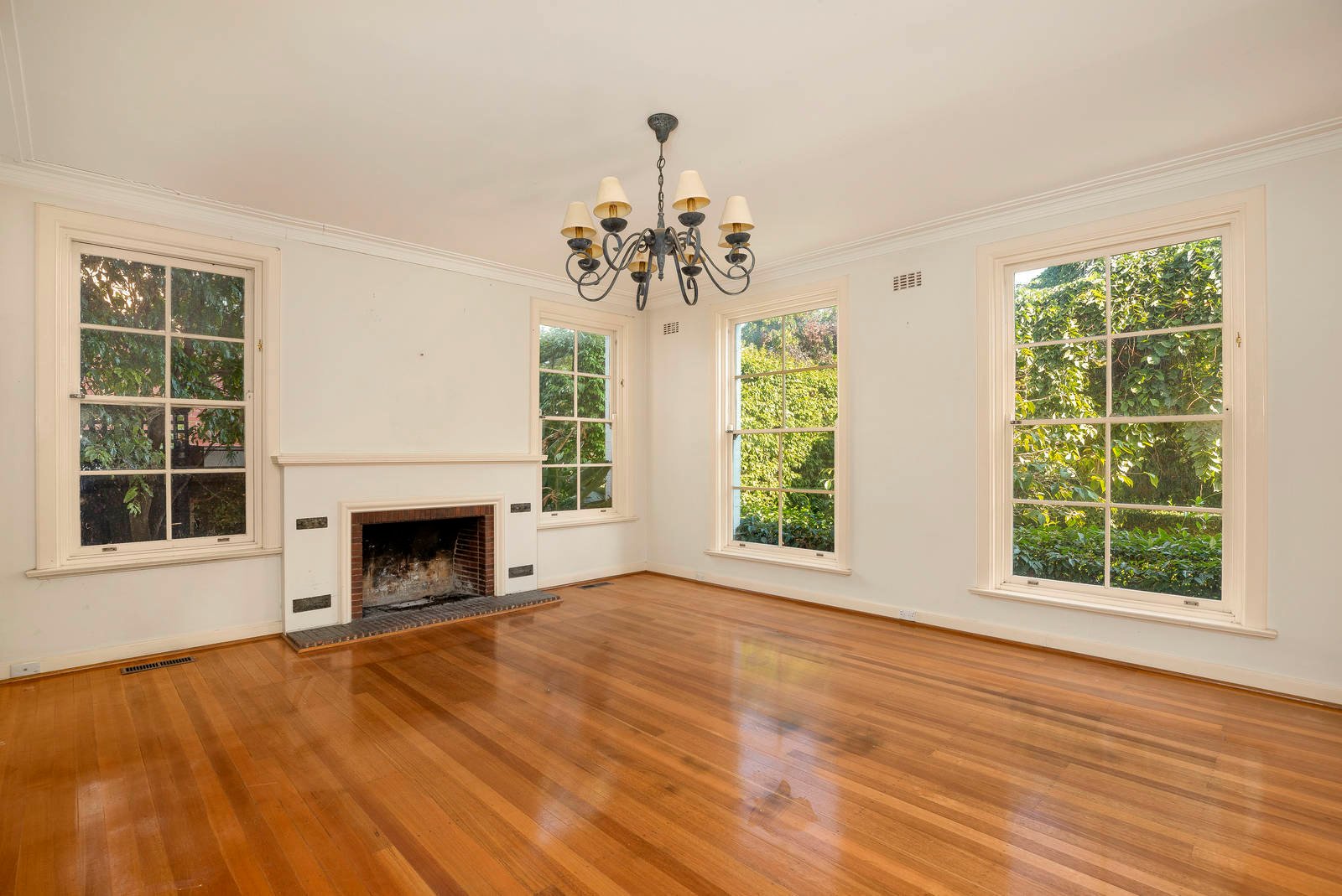 Real Estate and Property in 711-713 Toorak Road, Kooyong, VIC