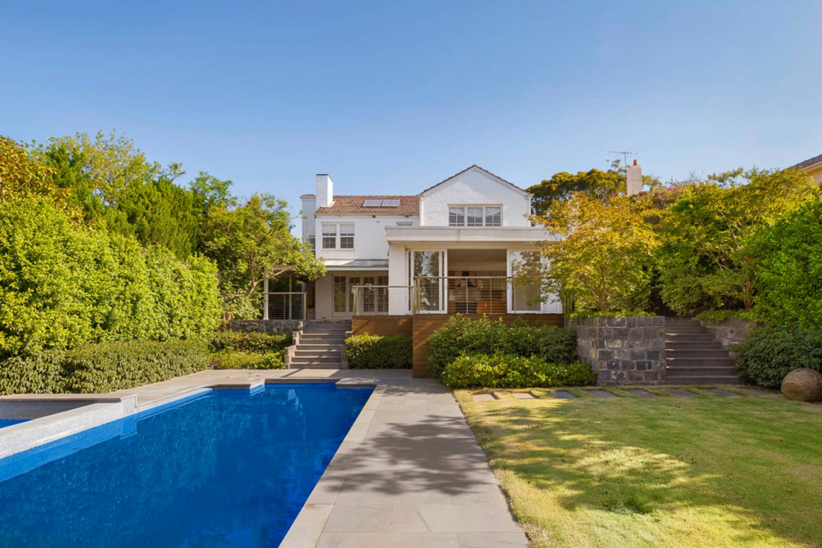 711713 Toorak Road, Kooyong RT Edgar