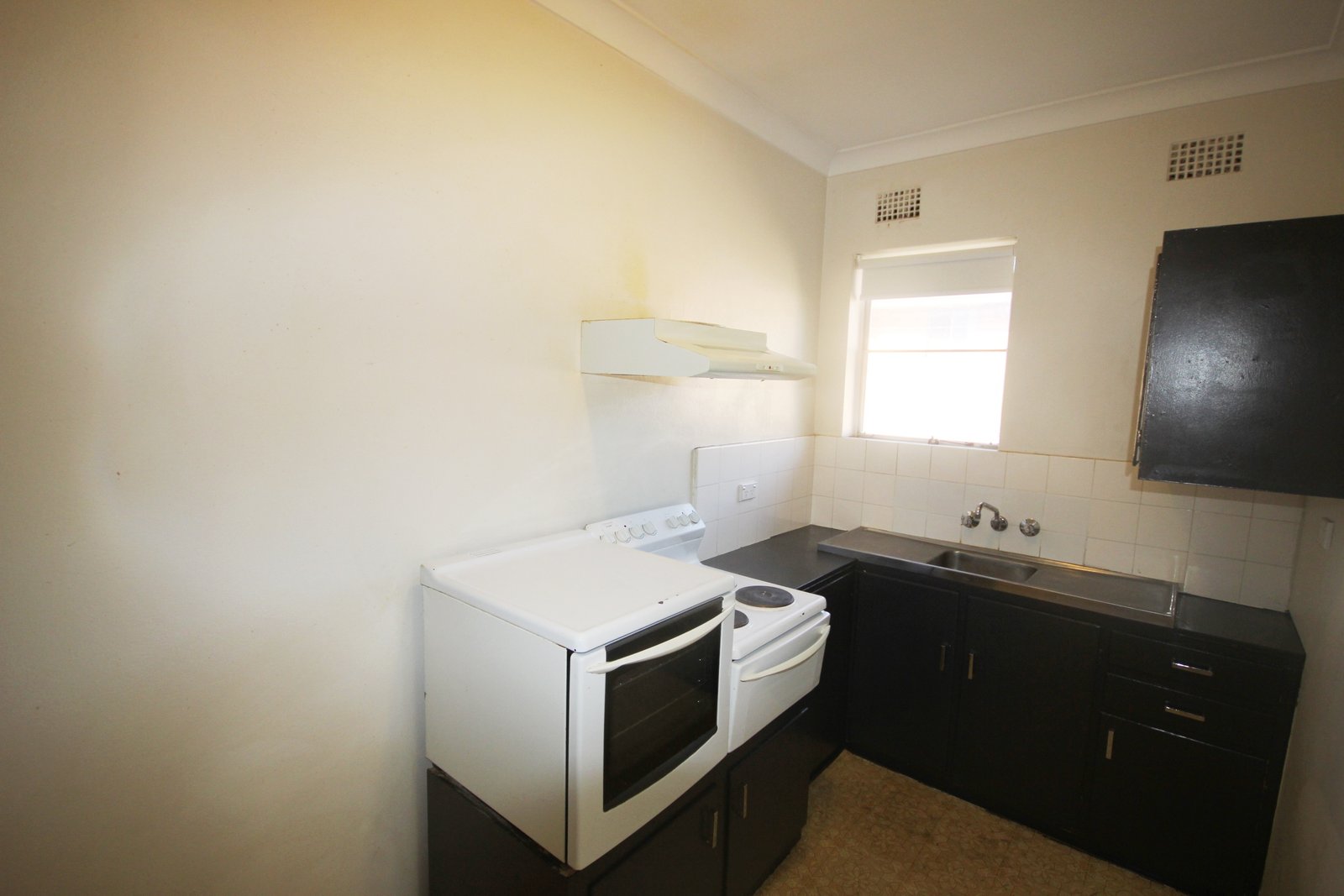 7/11 Blake Street KOGARAH 2